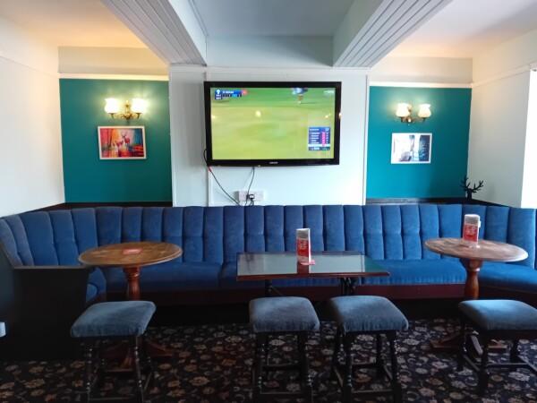 Best Sports Bars in Huddersfield - The Stag