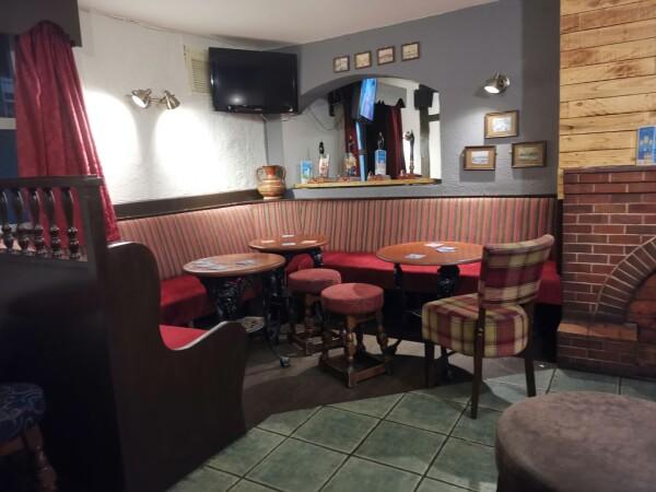 Best Sports Bars in Orrell - Delph Tavern