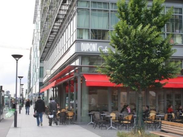 Les Meilleurs Bars à Paris - Dupont Café Bibliothèque