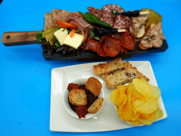 Best Sports Bars in Carry-le-Rouet - Casino Barrière Carry le Rouet - Café des Sports