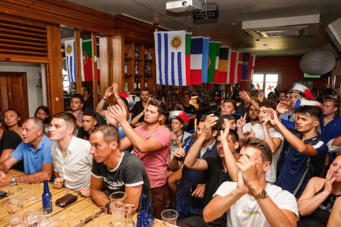 Best Sports Bars in Mandelieu la Napoule - O'Sullivans Mandelieu