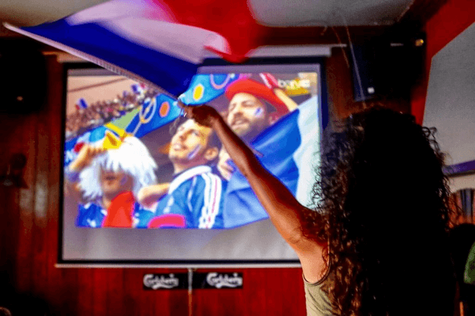 Best Sports Bars in Mandelieu la Napoule - O'Sullivans Mandelieu