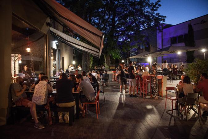 Best Sports Bars in Saint-Romain-en-Gal - Ninkasi Saint Romain en Gal