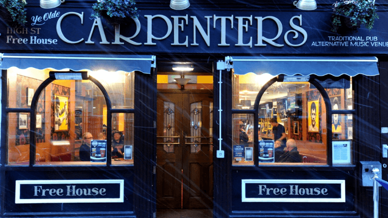 Best Sports Bars in Newport - Carpenters