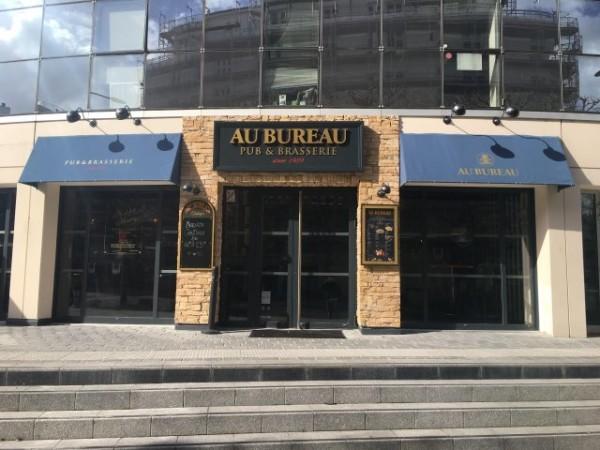 Best Sports Bars in Courbevoie - Au Bureau Courbevoie