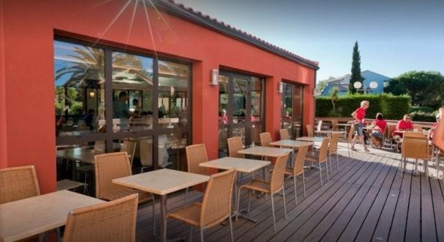 Les Meilleurs Bars à Canet en Roussillon - Ibis Bar - Ibis Styles Canet en Roussillon