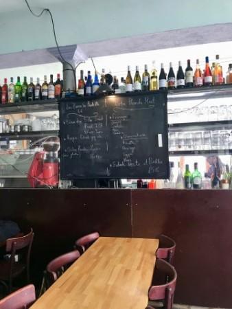 Les Meilleurs Bars à Paris - La Cave Café