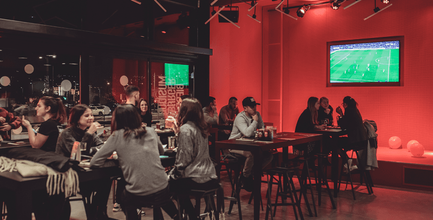 Best Sports Bars in Lyon - Ninkasi Part Dieu