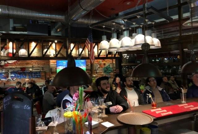 Best Sports Bars in Lyon - La Station