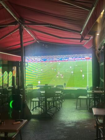 Best Sports Bars in Lyon - La Station
