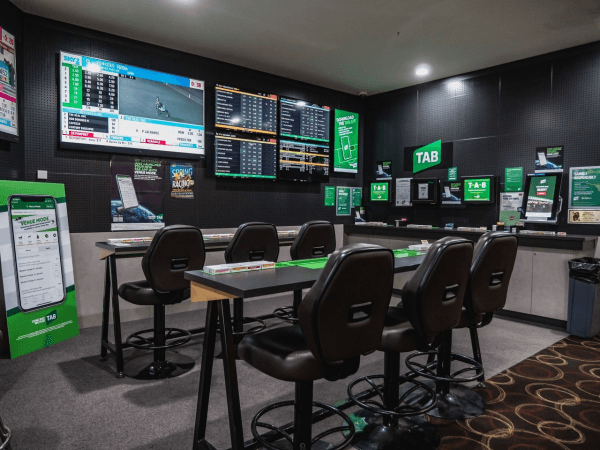 Best Sports Bars in Pennington - Grand Junction Tavern