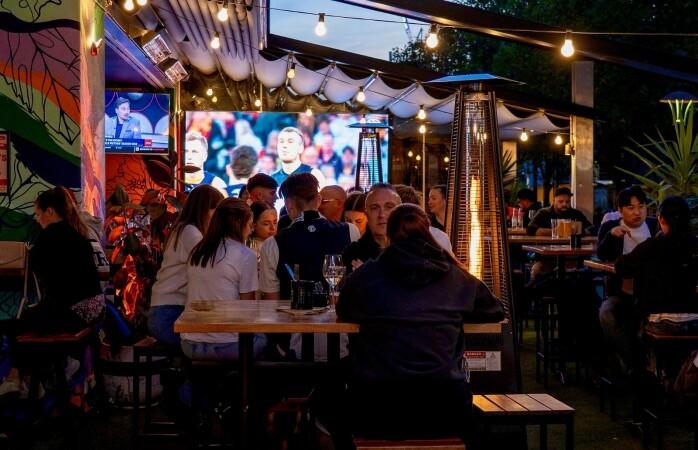 Best Sports Bars in Melbourne - Hopscotch