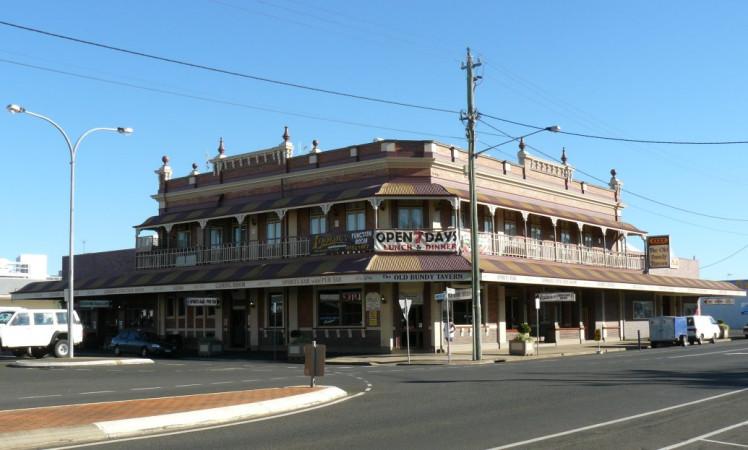 Best Sports Bars in Bundaberg - Old Bundy Tavern
