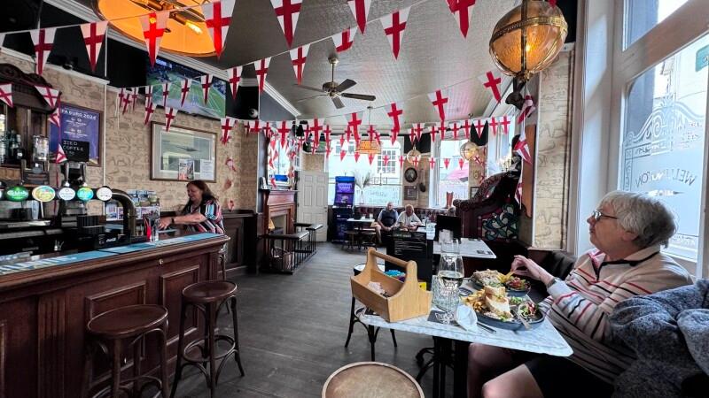 Beste Sportsbars in Cromer - Wellington