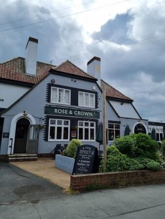 Best Sports Bars in Hereford - Rose & Crown (Hereford)
