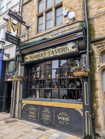 Best Sports Bars in Durham - Market Tavern (Durham)