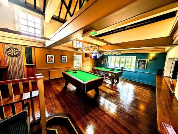 Best Sports Bars in Hook - Old White Hart (Hook)