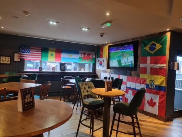 Best Sports Bars in Worcester - Glovers Needle (Worcester)