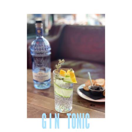 Les Meilleurs Bars à Paris - La Favorite Turbigo