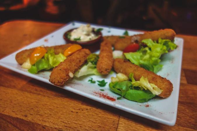 Best Sports Bars in Paris - L'Assassin