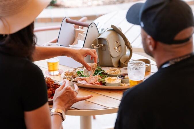 Best Sports Bars in Hope Island - Hope Island Tavern