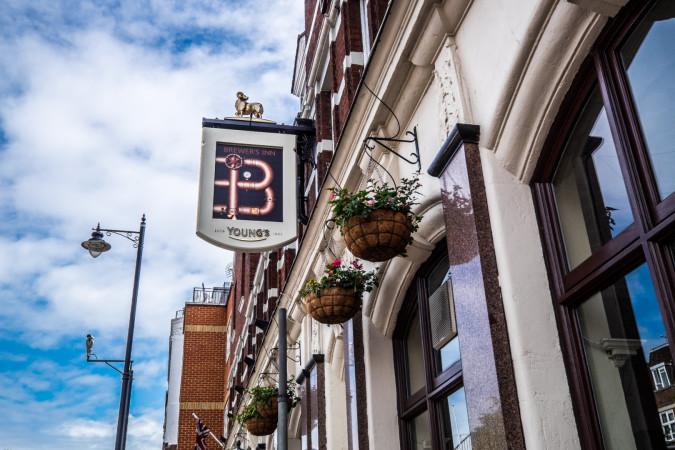 Best Sports Bars in London - Brewers Inn
