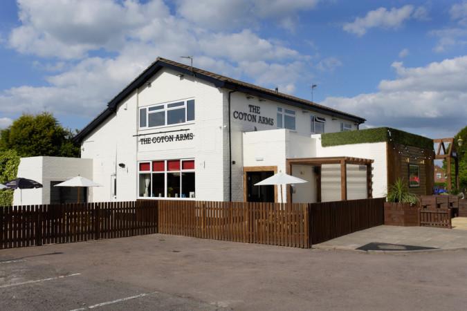 Best Sports Bars in Tamworth - Coton Arms Coton Green Estate
