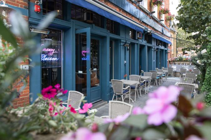 Best Sports Bars in Dulwich - The Cherry Tree