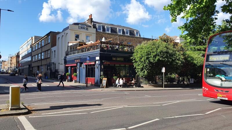 Best Sports Bars in London - The Castle