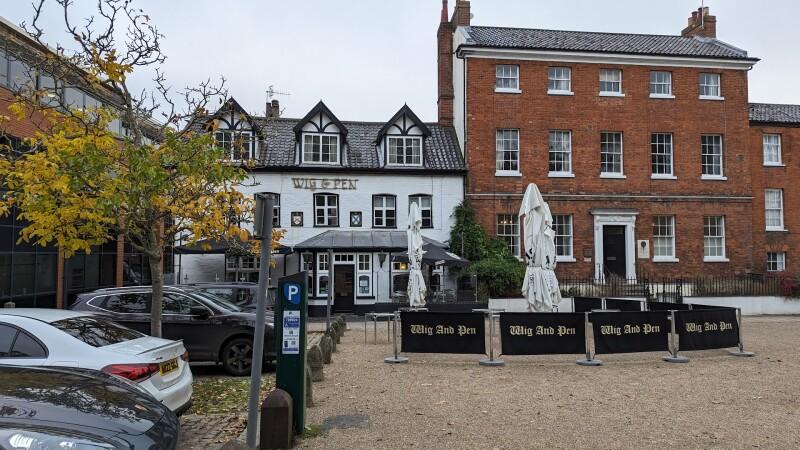 Best Sports Bars in Norwich - Wig & Pen