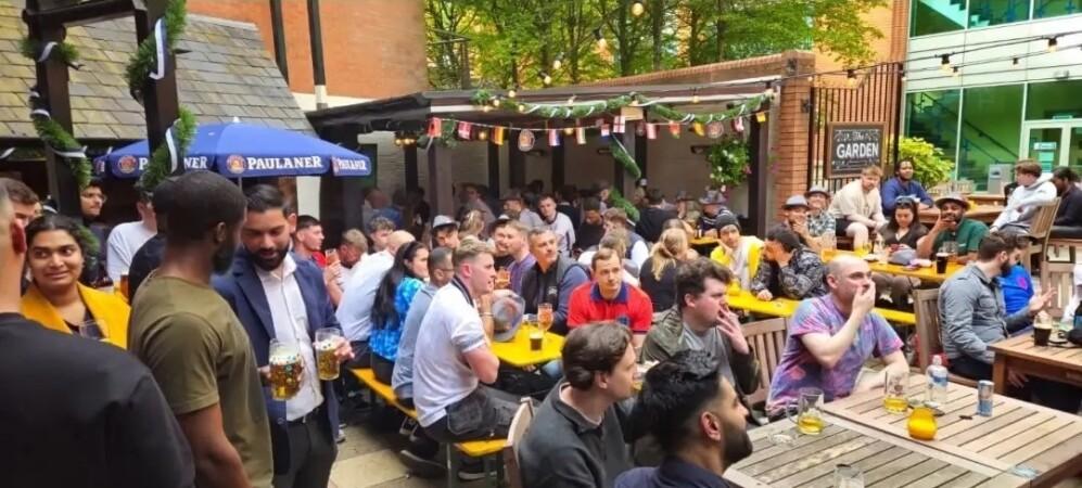 Best Sports Bars in Birmingham - The Shakespeare Inn