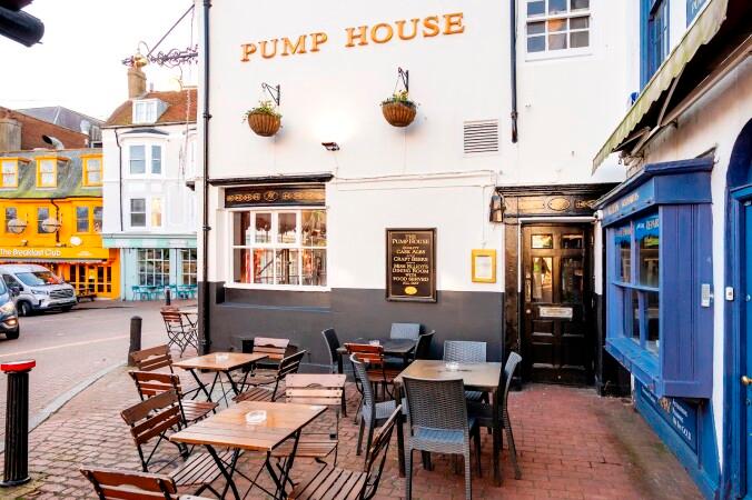 Best Sports Bars in Brighton - Pump House