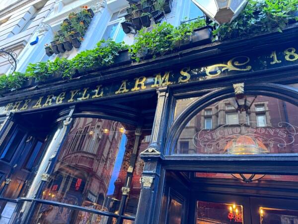 Best Sports Bars in London - Argyll Arms