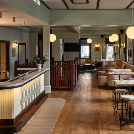 Best Sports Bars in Parramatta - Commercial Hotel