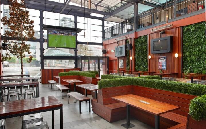 Best Sports Bars in Parramatta - Commercial Hotel