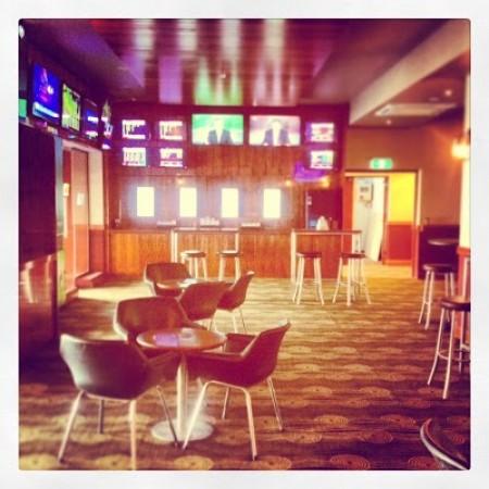 Best Sports Bars in Kingsgrove - Kingsgrove Hotel