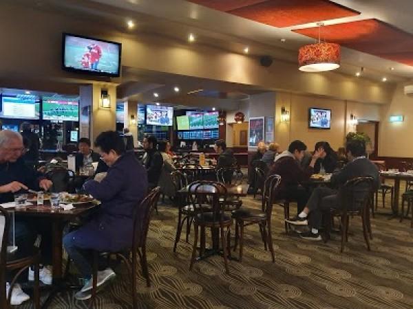 Best Sports Bars in Kingsgrove - Kingsgrove Hotel