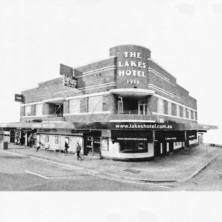 Best Sports Bars in Rosebery - Lakes Hotel