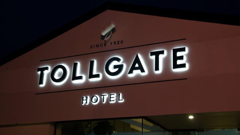 Best Sports Bars in North Parramatta - Tollgate Hotel