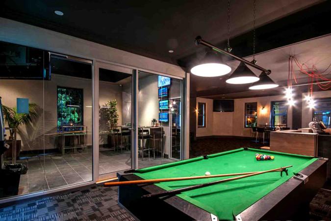 Best Sports Bars in Abbortsford - Bakers Arms Hotel