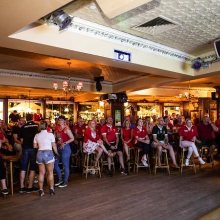 Beste Sportsbars in Brisbane - Pig 'N' Whistle Riverside