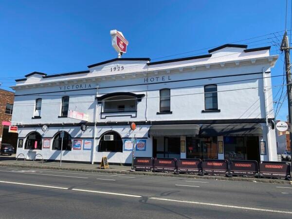 Best Sports Bars in Melbourne - Victoria Hotel Brunswick