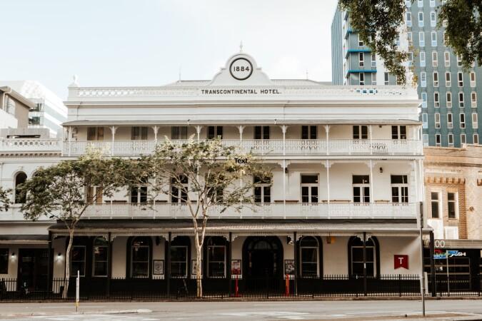 Best Sports Bars in Brisbane - Transcontinental Hotel