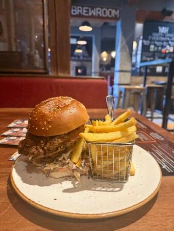 Best Sports Bars in Windsor - The Windsor Alehouse