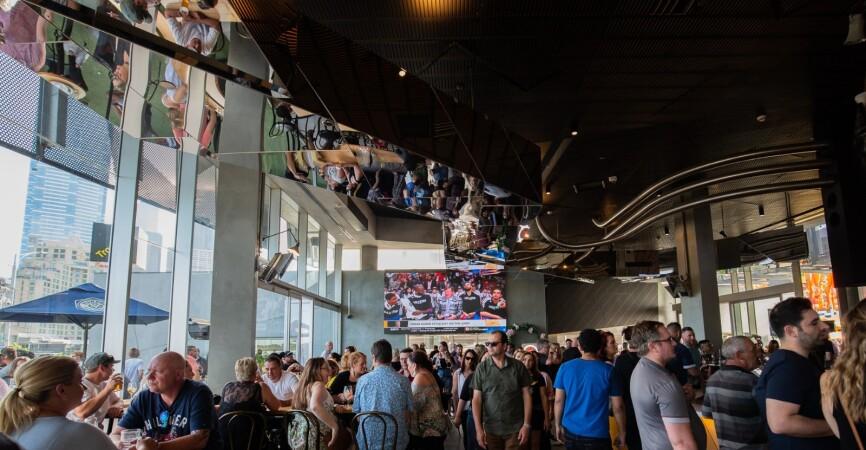 Best Sports Bars in Melbourne - Transport Hotel