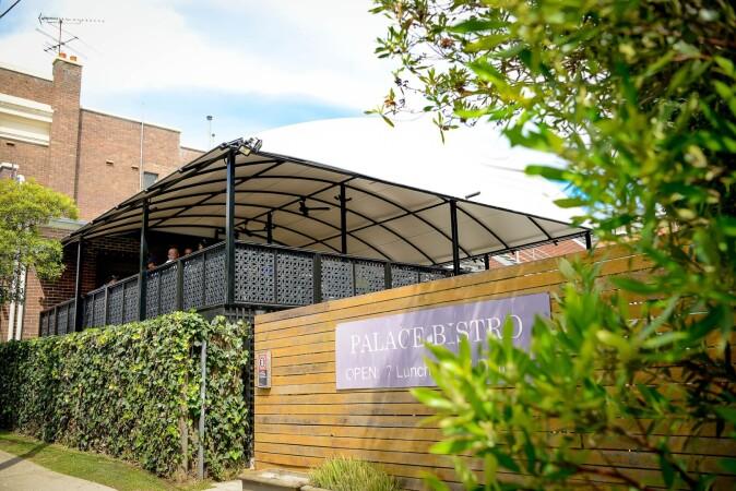 Beste Sportsbars in Mortlake - Palace Hotel