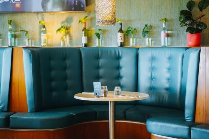 Best Sports Bars in Townsville - Watermark Bar