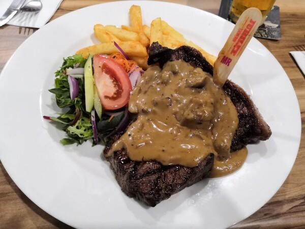 Les Meilleurs Bars à Airlie Beach - Jubilee Tavern