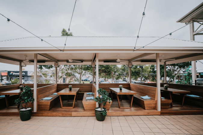 Best Sports Bars in SALAMANDER BAY - Salamander Hotel