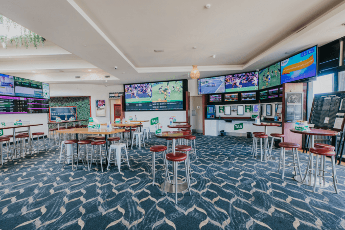 Best Sports Bars in SALAMANDER BAY - Salamander Hotel